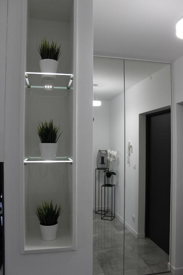 Apartament Wroclaw Centrum Galeria Magnolia ภายนอก รูปภาพ