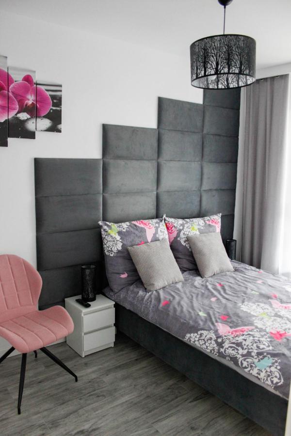 Apartament Wroclaw Centrum Galeria Magnolia ภายนอก รูปภาพ
